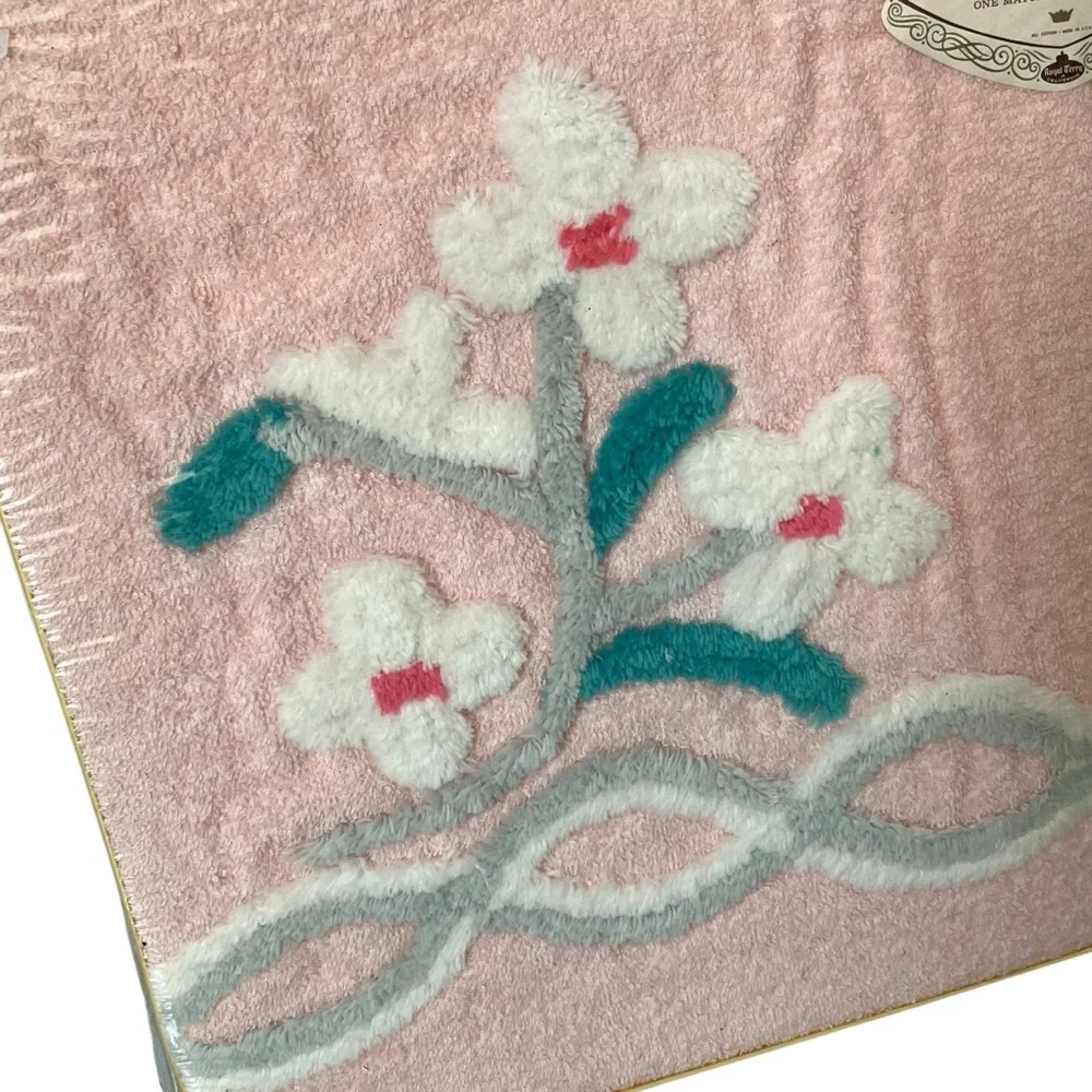 Vintage MCM NOS Chenille Floral Pink Bath Towel Set Barth and Dreyfuss